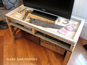 pallet wood TV media stand