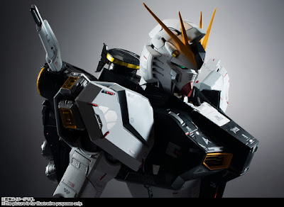 Metal Structure RX-93 v GUNDAM de Tamashii Nations