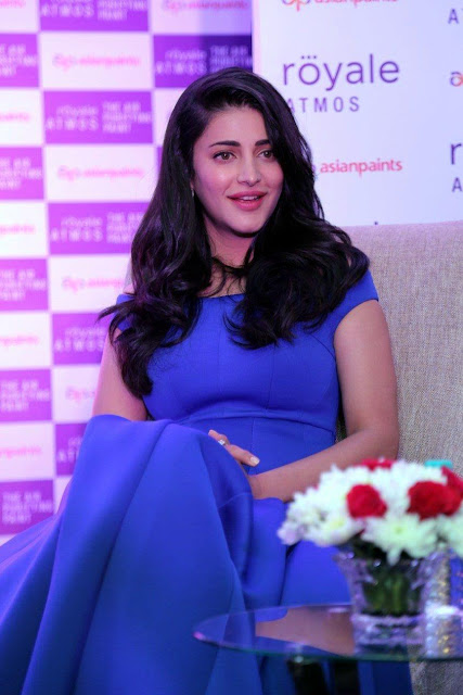 Shruti Haasan Looks Super Hot In Blue Dress At The Launch of “Royale Atmos” By Asian Paints in Chennai