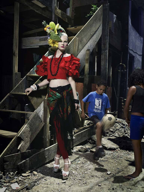 ANTM, 12 сезон, фотосессия Carmen Miranda at the Favelas, Селия Аммерман. 