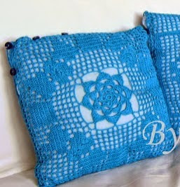 http://translate.google.es/translate?hl=es&sl=auto&tl=es&u=http%3A%2F%2Fhelenapoz.blogspot.ru%2F2012%2F12%2Fcushions.html