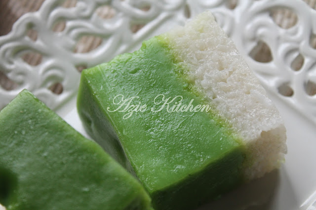 Owh La La Kuih Talam Seri Muka - Azie Kitchen