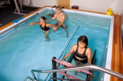 Resultado de imagen para piscina fisioterapia
