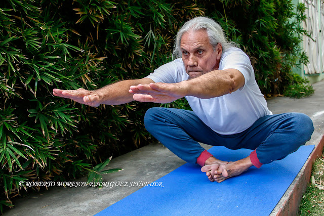 El yoga crece en Cuba