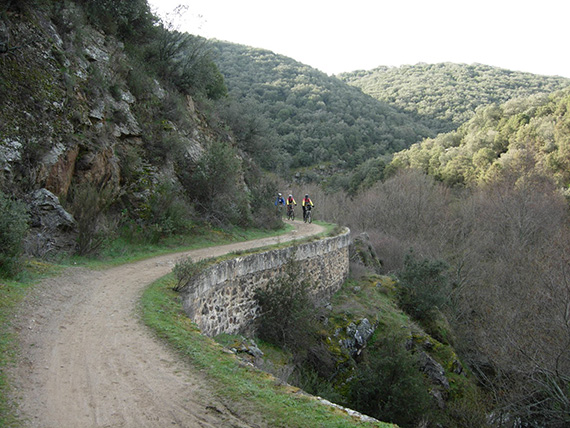 El cañón del Guadalix. Foto: sinpedrolosmejor.blogspot.com