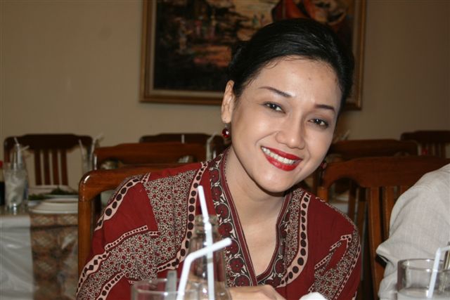 kiki widyasari