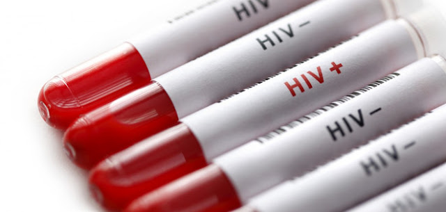 Gia đình nên làm gì đế giảm bớt sợ hãi, mặc cảm tội lỗi  và cô đơn của ngươi nhiễm HIV?