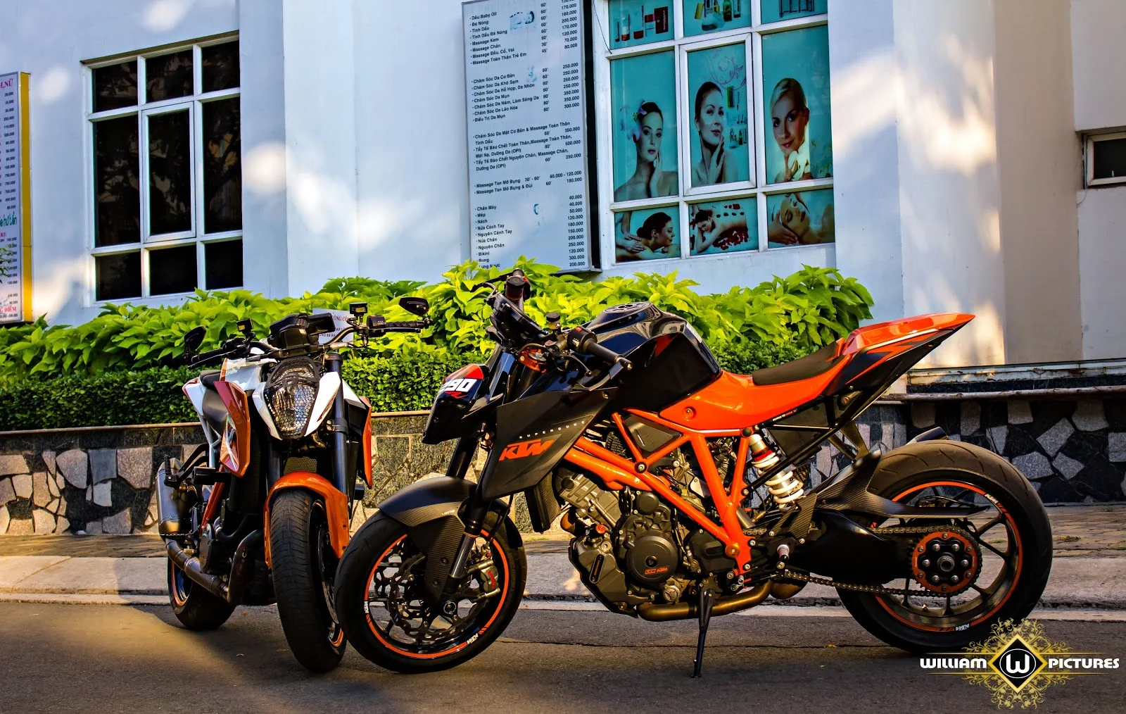 KTM 1290 Super Duke R