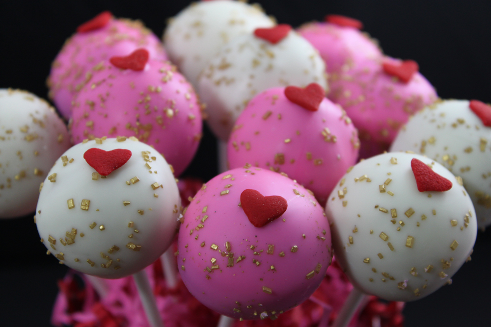 cars cake pops. cars cake pops. cake pops valentines.