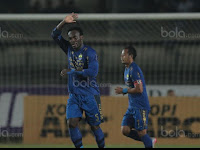 Essien dan N'Douassel Tetap di Persib Musim Depan