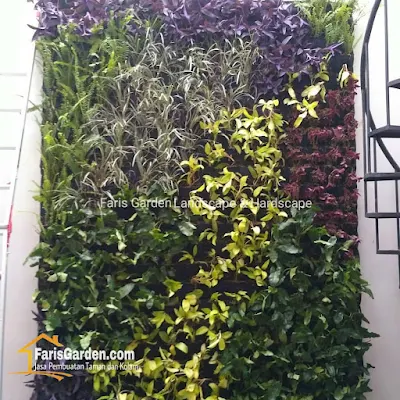 Jasa Vertical Garden Bali Denpasar | Tukang Taman Vertikal Asli & Vertical Sintetis di Bali