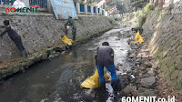 Kebersihan Sungai Ciregol, Salah Satu yang Dipertaruhkan Satgas Sektor 22 Sub 4