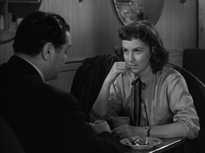 Marty and Clara (Betsy Blair) spend hours just talking.