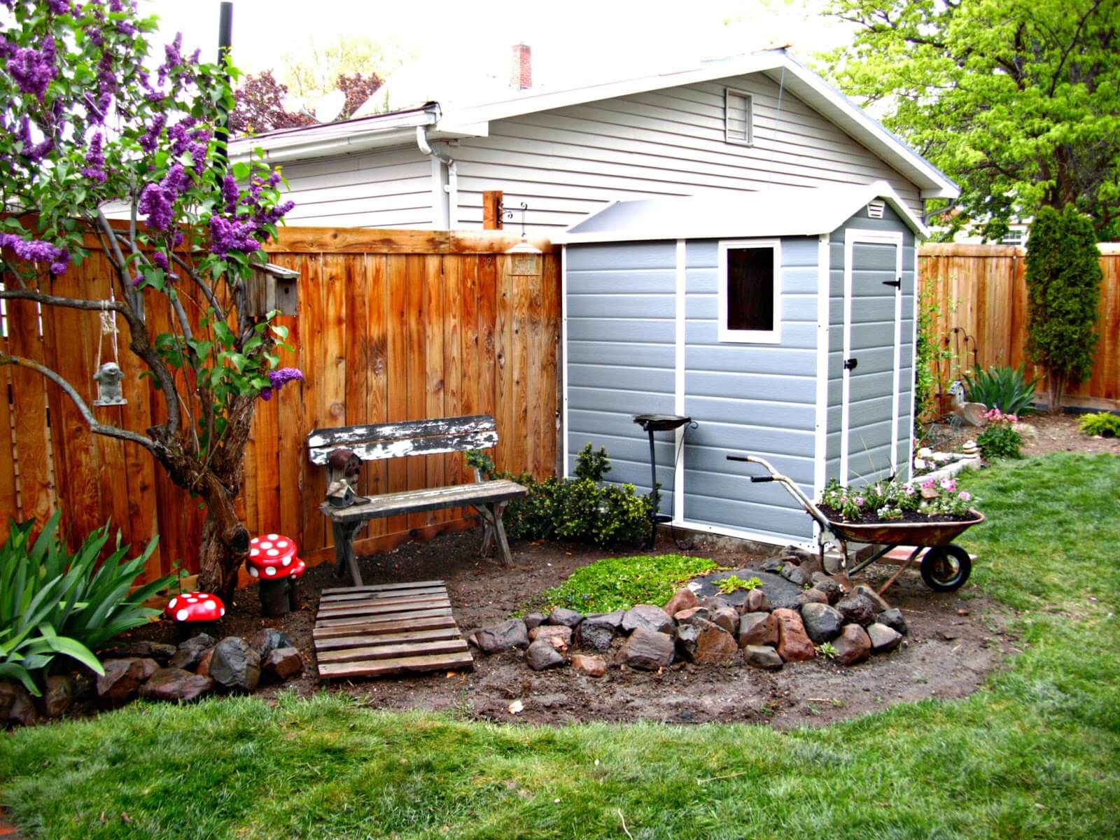 How to Organize a Garden Shed