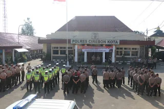 20 Taruna Dan Taruni Akpol Tk III Angkatan 51 Ikuti Latihan Kerja Di Polres Cirebon Kota
