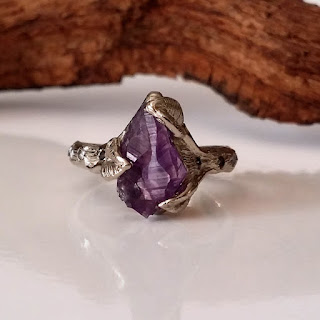 Twig with branch style texture engagement ring - 14k white gold with a amethyst crystal and six 1.3mm 1 point diamonds, three on each side for a beautiful unique engagement ring.  This ring would also make a beautiful promise, anniversary or a great statement ring.