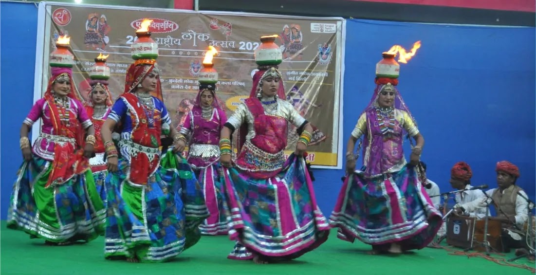 Bundeli Folk festival