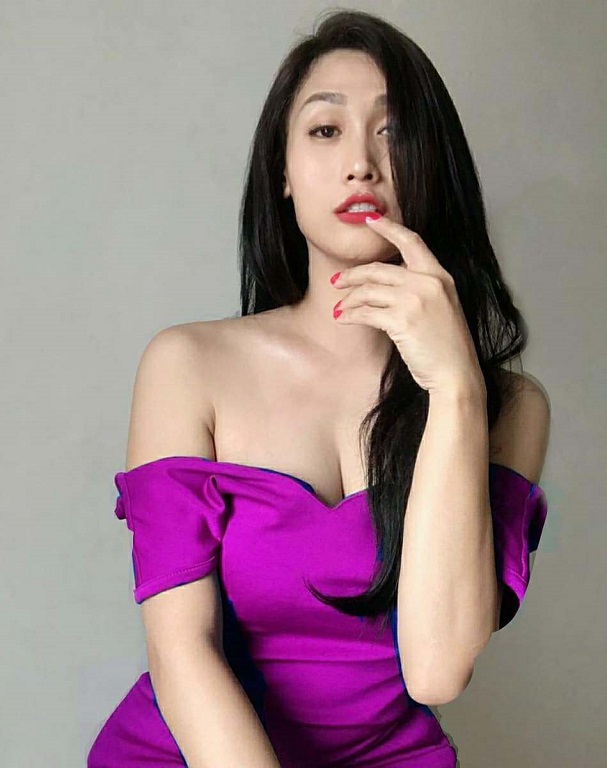 Maria Cery Wine – Beautiful Indonesia Ladyboy