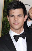 Taylor Lautner hoy cumple 21 años