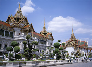 Grand-Palace-In-Bangkok-Thailand-Wallpapers