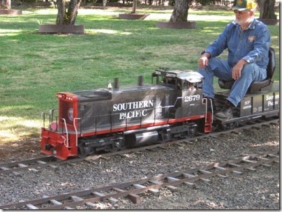 IMG_5179 Southern Pacific SW1500 #2679 on the Willow Creek Railroad at Antique Powerland in Brooks, Oregon on July 31, 2010