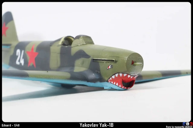 La gueule de requin du Yak-1B