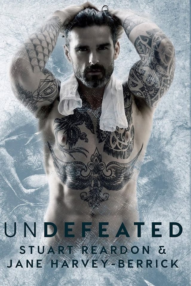 LANÇAMENTO DE CAPA - Undefeated - Stuart Reardon 