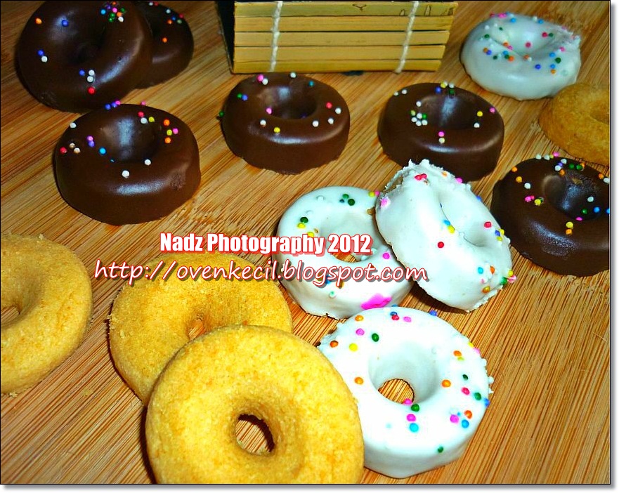 CUTE OVEN, SMALL KITCHEN: BISKUT DONUT/ SNOW WHITE COOKIES