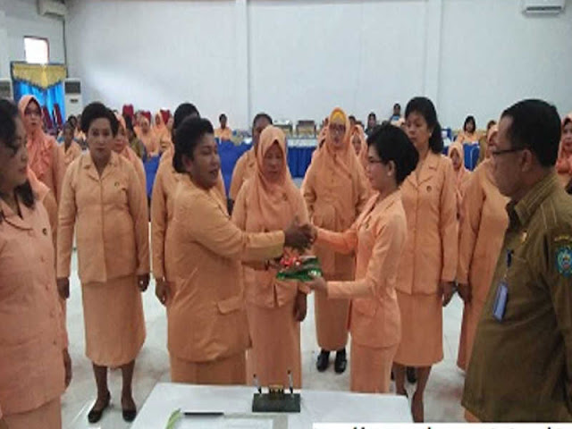 Dharma Wanita Persatuan (DWP) Raja Ampat Kukuhkan Badan Pengurus Baru