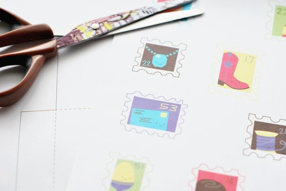 hands on the equally sweet Teeny Tiny Commemorative printable designs