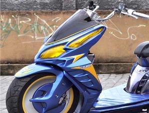 HONDA VARIO LOW RIDER FULL CUSTOM