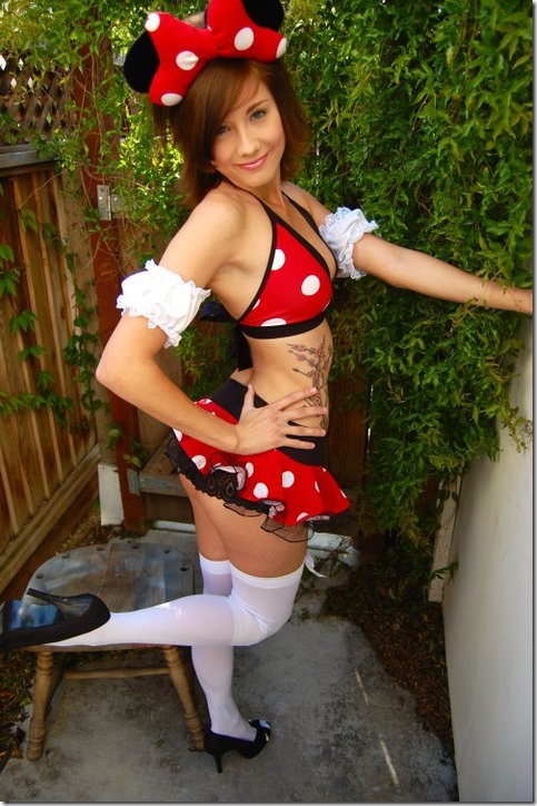 hot-bikini-baristas-3