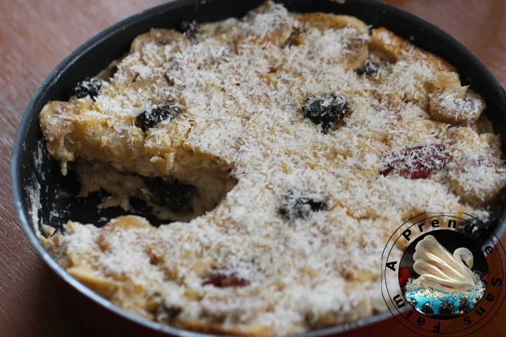 Pudding aux pruneaux bananes et fruits secs de Conticini