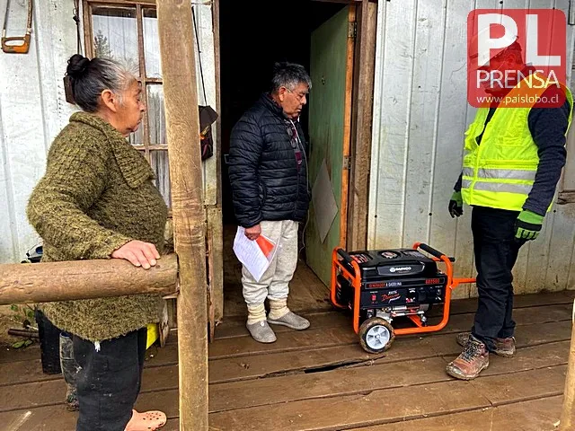 SAESA entrega equipo generador a vecino electrodependiente de Pulotre Bajo