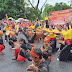 Meski Diguyur Hujan, Pertunjukan Antar-etnis Meriahkan Perayaan Cap Go Meh di Padang