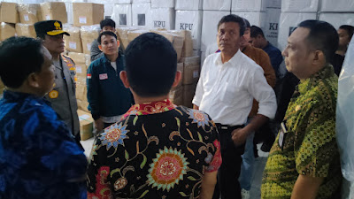 Kapolda Sulsel Kunjungi Gudang Logistik KPUD Bulukumba