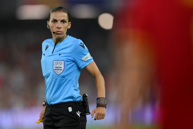 Stéphanie Frappart sera arbitro central entre La Sele y Alemania