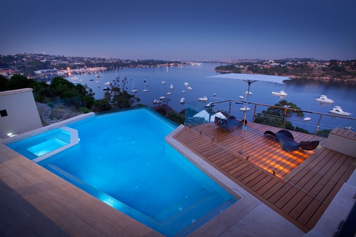 View from the Modern backyard by Ritz Exterior Design