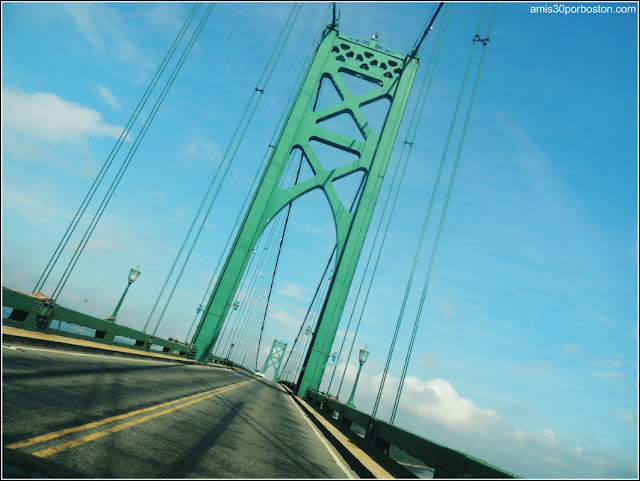 Mount Hope Bridge