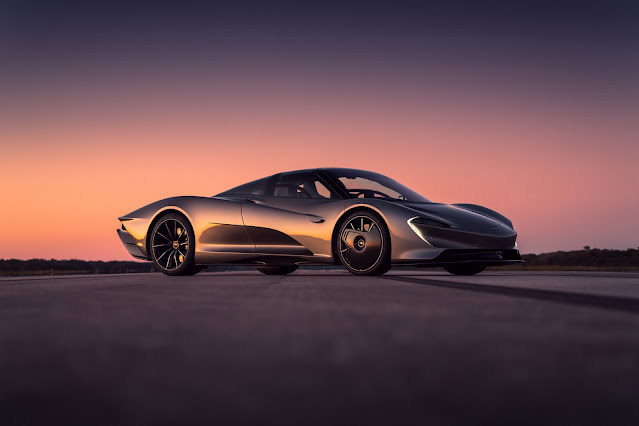 McLaren Speedtail Hits 250 MPH