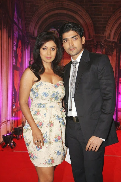 Gurmeet Choudhary & Debina Bonnerjee Couple HD Wallpapers Free Download