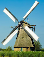 Alternative Energy Source Wind Farms To Produce Electricity http://science2thefuture.blogspot.com/