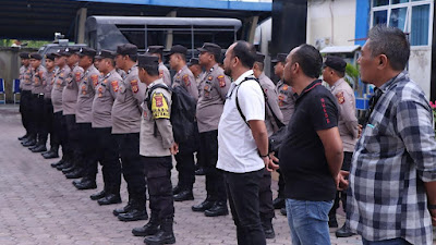 64 Personil Polres Langsa Dikerahkan untuk Amankan Aksi UNRAS Jilid II yang Dilakukan oleh Aliansi Elemen Sipil