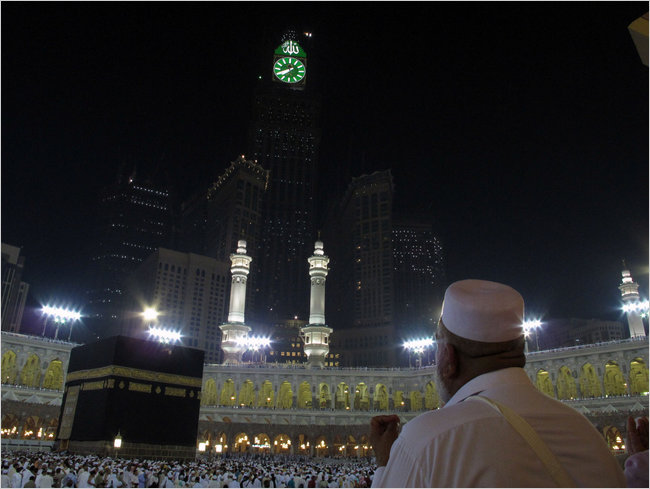 gigantic clock in Mecca.