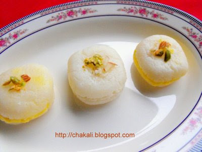 rasgulla, malai sandwich, malai chop, sweets, malayee sandwich