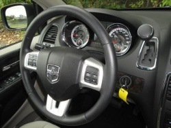 mdm-7206-2011-dodge-grand-caravan_gw_016-7206