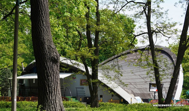 Warszawa Praga Północ park im Żołnierzy 1 Armii Wojska Polskiego zieleń muszla koncertowa