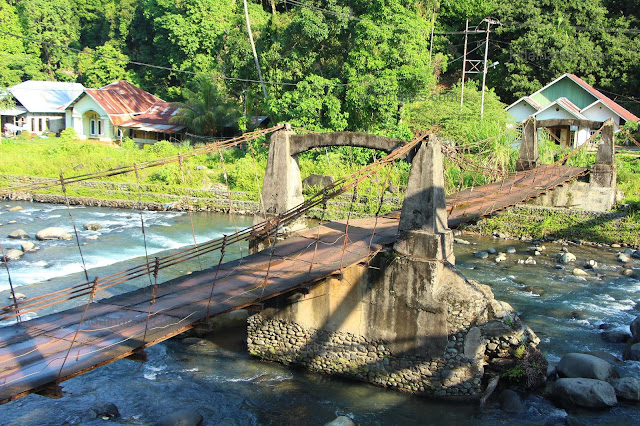 Batu Busuk Padang