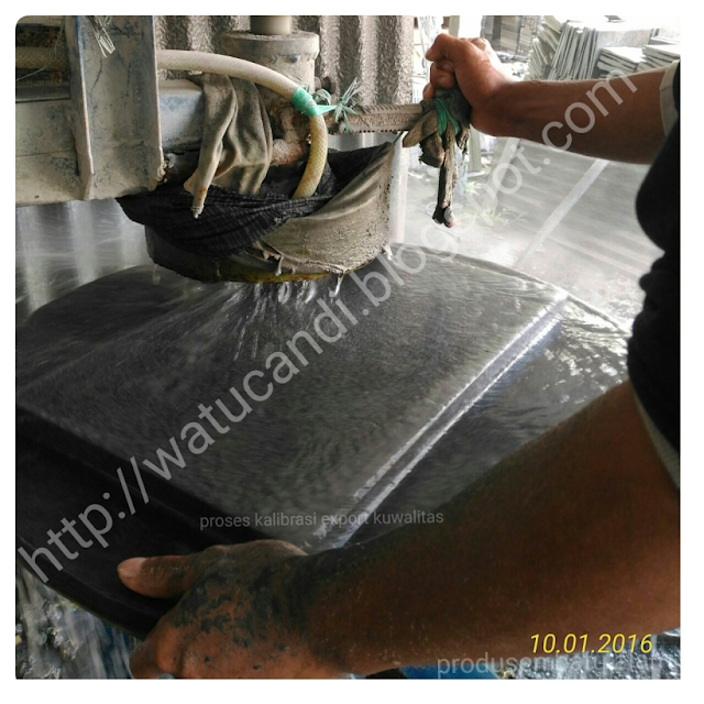 Jual Batu alam Hp/Wa, 0821 3810 8364, Link WA, http://bit.ly/ownernaturalstone  Kami adalah produsen material properti dalam bidang BATU ALAM yang memproduksi berbagai jenis macam batu alam.    Antara lain ubin batu alam yang kami produksi adalah batu alam candi hitam yogyakarta, magelang, muntilan, batu andesit, andesit hijau, andesit hitam, andesit abu-abu, granit, andesit merah/coklat/brown, paras jogja, putih super, palimanan, breaksi, amanjiwo, sunstone, handycraft, batu basalt, baligrenn, hijau sukabumi, batu ziolite, koral sikat, batu bronjong, batu lempeng, i_reguler, lempeng slawi, lapis legit, lava stone, marmo, dan masih banyak lagi.    Menerima pesanan berbagai ukuran dan proses finishing hasil akhir yang anda inginkan,dari harga pengrajin pabrik yang paling murah sampai dengan kualitas terbaik, menyesuaikan kebuthan anda.    Antara lain;  Rtm polos, rta, bushhammered, split, bamo batu belah, alur, cisel, honed, di asah halus, lightgrey, ubin batu, paving batu, lantai batu alam, flooring, batu pahat pijakan taman, dinding batu alam, wallpaper batu alam, honed smooth, random, batu acak, poles, lava rough, rough face, rough flat, dll.    Khususnya Jenis Batu Alam Candi Kami mampu memproduksi 5000SQM/BULAN, dengan ukuran campur dan kualitas standart lokal. Untuk Kualitas premium harap bersabar karna dibutuhkan proses tambahan dan ketelitian agar menghasilkan produk yang benar-benar berkualitas. https://watucandi.blogspot.com/