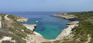 Bahía cercana a St Peter's Pool.